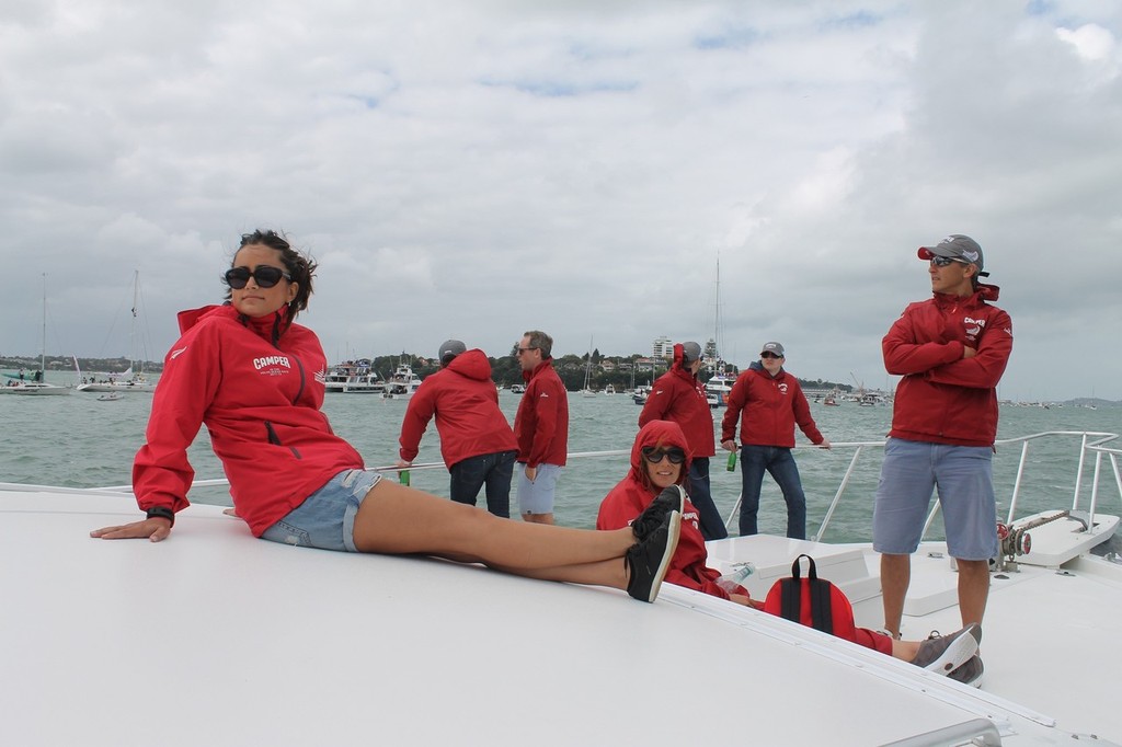 Team Camper on the support boat Black Pearl © Jeni Bone